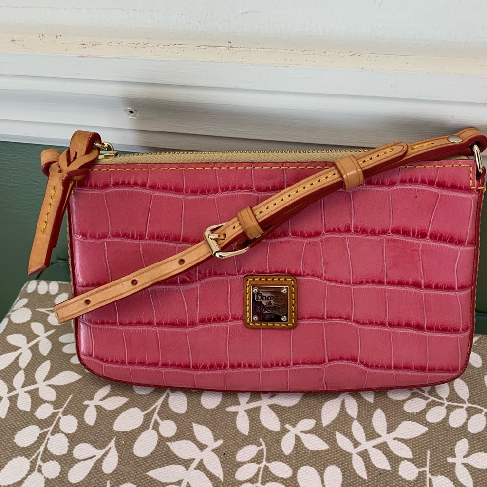 Brand New! Dooney & Bourke Lexi Crossbody Bag